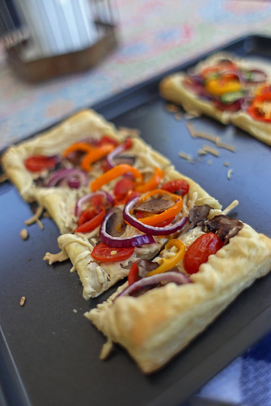 Vegan Pizza with Puff Pastry